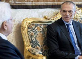 Ιταλία «ώρα μηδέν»: Σε αχαρτογράφητα νερά η χώρα, οργή για τον τεχνοκράτη πρωθυπουργό Κοταρέλι
