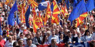 «Το δημοψήφισμα στα Σκόπια είναι ένα σόου για το διεθνές κοινό»