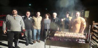 Σύλλογος Ποντίων & Βορειοελλαδιτών Σύρου – Τσίκνισαν για τα παιδιά και τα μέλη τους