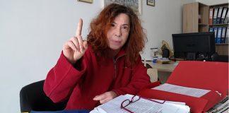 Ελένη Ρούσσου: “Σ’ αυτούς που λένε ότι «πέθανα» και «αναστήθηκα», τους απαντώ ότι «Λάζαρος δεν είμαι»” – Ζητά λύση εδώ και τώρα η Συριανή καρκινοπαθής