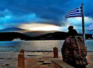 Ξέμπαρκος – Συριανή ποίηση από τον Νίκο Σαλίβερο