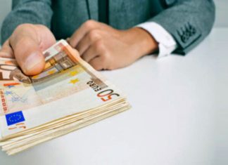 Αγορά εργασίας: Τα πάνω και τα κάτω στους μισθούς – Μειωμένη η απασχόληση στους περισσότερους κλάδους