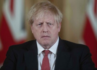 «Σταυρώνουν» τον Μπόρις Τζόνσον