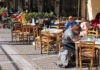 Κορωνοϊός: Σενάρια για είσοδο σε κλειστούς χώρους μόνο με τρίτη δόση