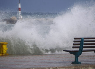Αδυναμία προσέγγισης πλοίου στους λιμένες της Δονούσας και Αιγιάλης Αμοργού