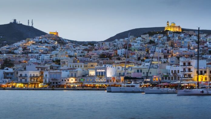 syros_wraia_limani01