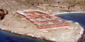 Χωρίς καθεστώς προστασίας κινδυνεύει να μείνει η Γυάρος – Προειδοποίηση WWF