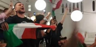 Μύκονος: Πανηγυρισμοί Ιταλών δίχως προηγούμενο (VIDEO)