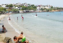 Οδηγός προστασίας για παιδιά σε θάλασσες και πισίνες: Σωτήρια tips που μοιάζουν αυτονόητα αλλά δεν είναι