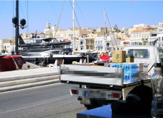 Το ωράριο φορτοεκφορτώσεων στην Ερμούπολη