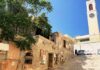 Γηρασμένα και ετοιμόρροπα κτίρια στην Ερμούπολη