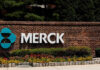 Η Merck ζητά από τον FDA έγκριση για το χάπι κατά της Covid-19