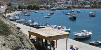Σύρος: Καθαρισμός βυθού στον όρμο του Κινίου από τον ΝΟΠΟΚ