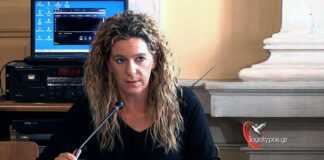 Δήμος Σύρου – Ερμούπολης: Αποσύρεται η Μαρία Καζαντζάκη από την τοπική αυτοδιοίκηση