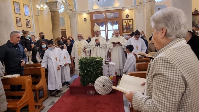 tinos theofaneia