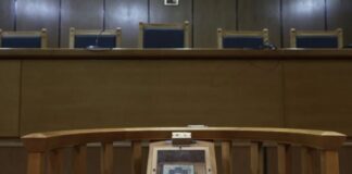 Όλες οι αλλαγές στον Ποινικό Κώδικα: Αυστηροποιείται το πλαίσιο για την ενδοοικογενειακή βία – τέλος στη δικομανία – “τσουχτερό” αναβολόσημο