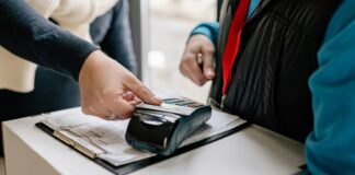 Σύνδεση POS με ταμειακές: Πιθανή η νέα παράταση – Μέχρι αύριο η απόφαση