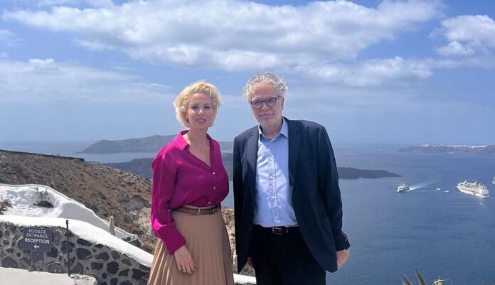 monogiou-santorini-31052024