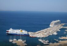 Αναστάτωση στη Μύκονο έπειτα από φωτιά σε ιστιοφόρο – Σώοι και οι 8 Πολωνοί επιβαίνοντες