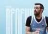 Ο Βαγγέλης Μάντζαρης συνεχίζει στον ΑΟ Μυκόνου