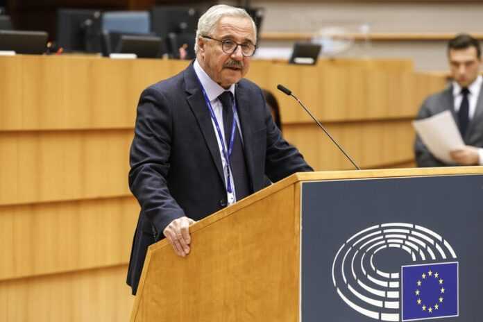 EP-175119C_Plenary_13_US