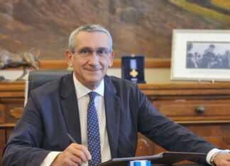 Συγχαρητήρια επιστολή του Περιφερειάρχη Νοτίου Αιγαίου προς τον νέο Γενικό Γραμματέα Αιγαίου και Νησιωτικής Πολιτικής Φώτη Μάγγο