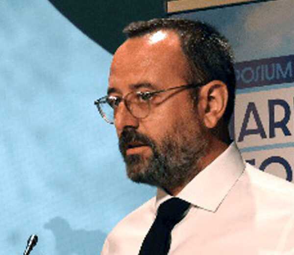 Έρχεται νέα σχολή στη Σύρο – Δημήτρης Ζήσης: Αφορά το μέλλον της Σύρου