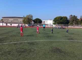 Ποδόσφαιρο: 3ο A.E. Karlovasi Cup 2026: Οι απονομές σε Νέο Α.Ο Σύρου και Αίαντα Σύρου