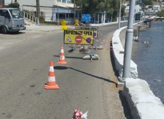 Προσωρινή διακοπή κυκλοφορίας στον παραλιακό δρόμο του Φοίνικα λόγω καθίζησης