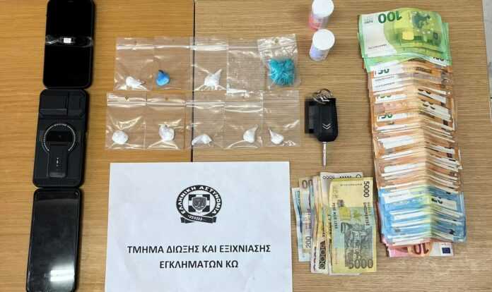 ΣΥΛΛΗΨΗ ΓΙΑ ΝΑΡΚΩΤΙΚΑ ΚΩΣ Φ